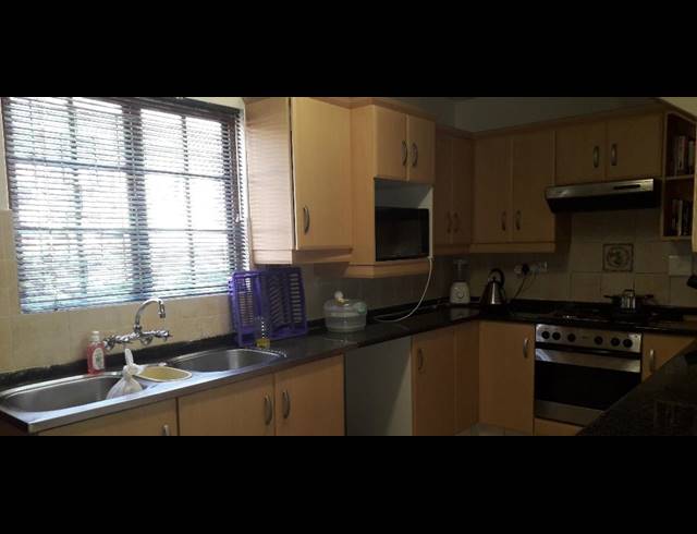 3 BEDROOM DUPLEX RENTED IN CAVERSHAM GLEN